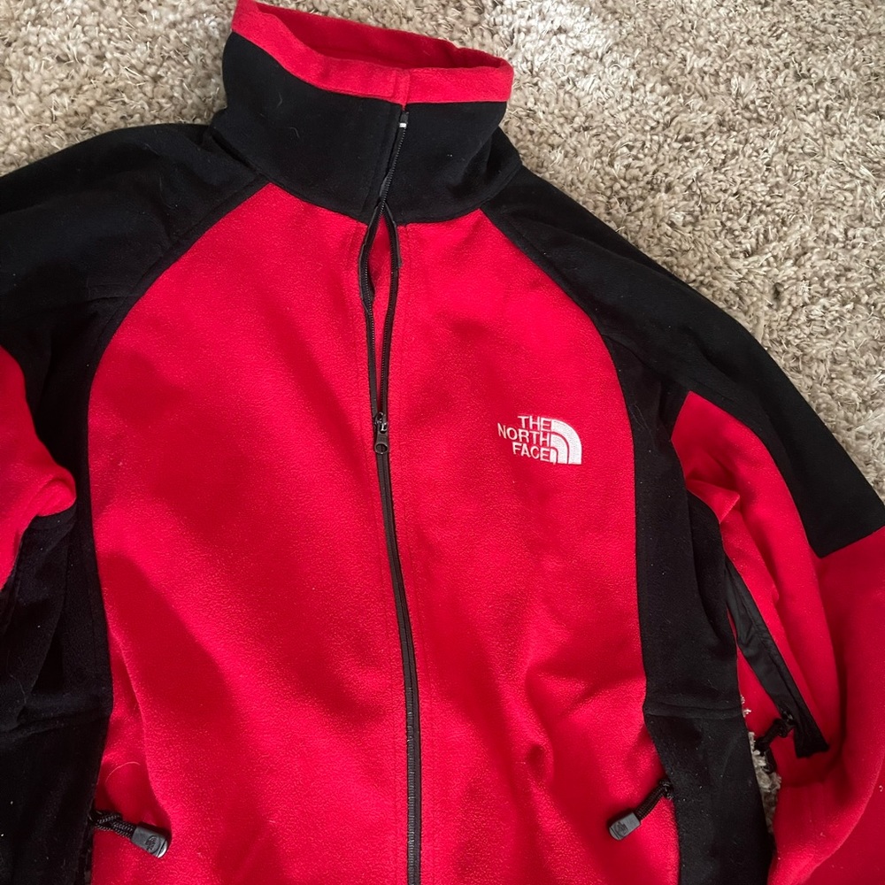 Red Men Northface Jacket - Picture 2 of 2